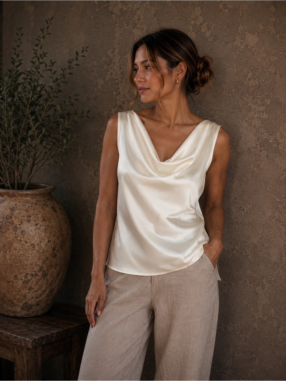 Libra Montreal Women's White Satin Cowl Neck Tank Top Medium